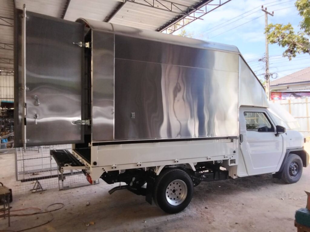 หลังคารถกระบะ ตู้ทึบอลูมิเนียม 2.0 เมตร